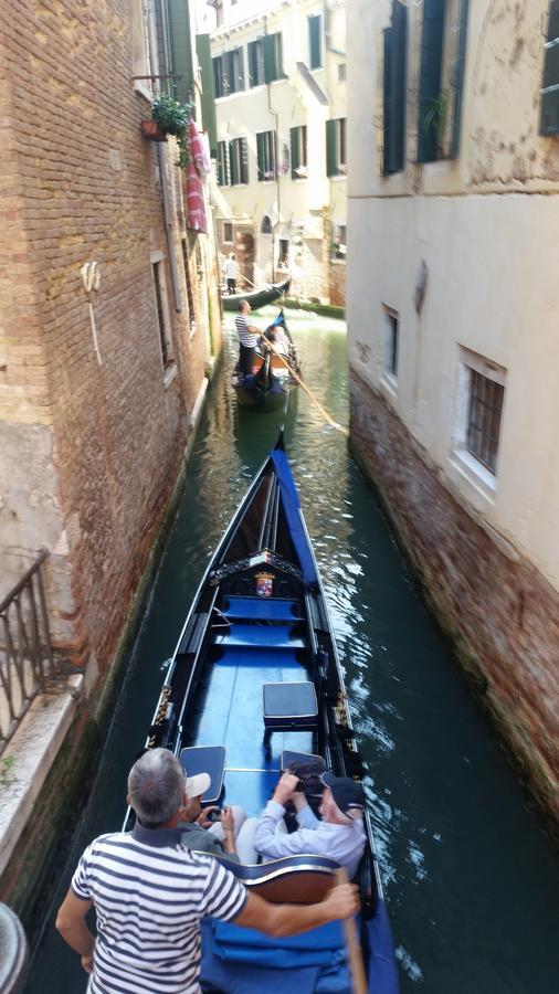 Casa Genoveffa Bed and Breakfast Venezia Esterno foto