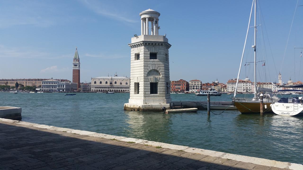 Casa Genoveffa Bed and Breakfast Venezia Esterno foto