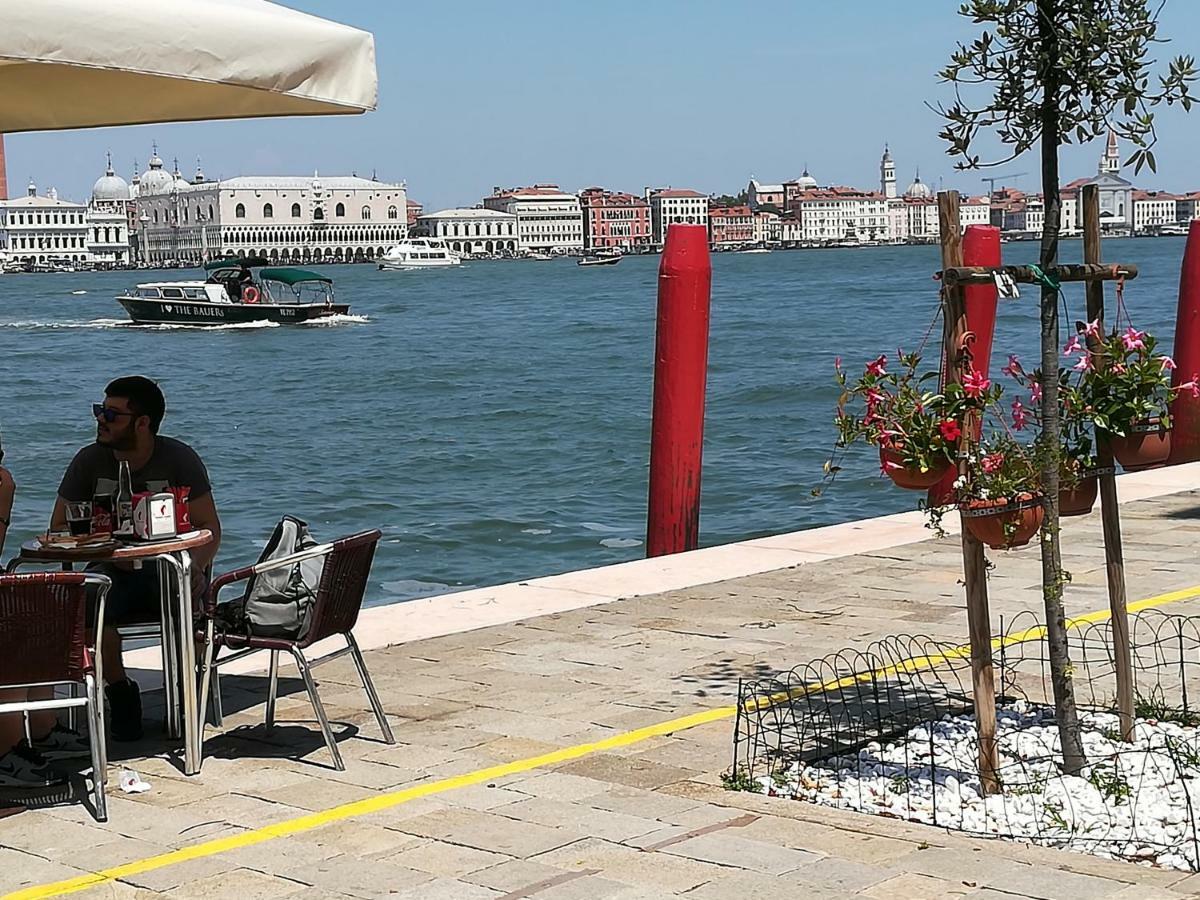 Casa Genoveffa Bed and Breakfast Venezia Esterno foto